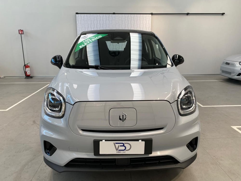 Leapmotor T03 nuova a Milano (8)