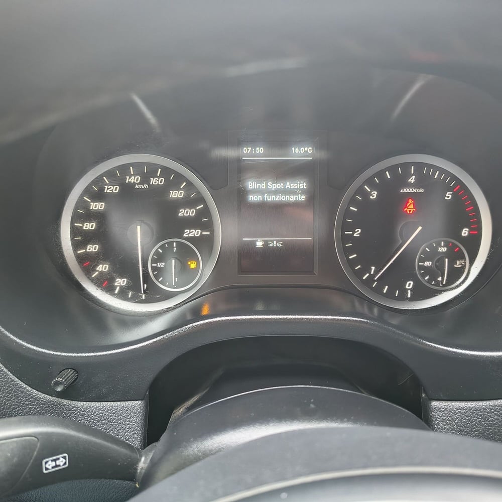 Mercedes-Benz Vito usata a Padova (11)