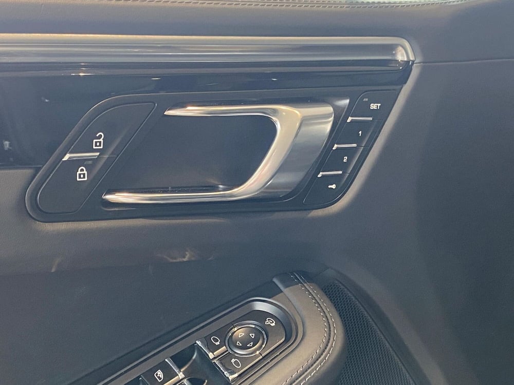 Porsche Macan usata a Firenze (19)