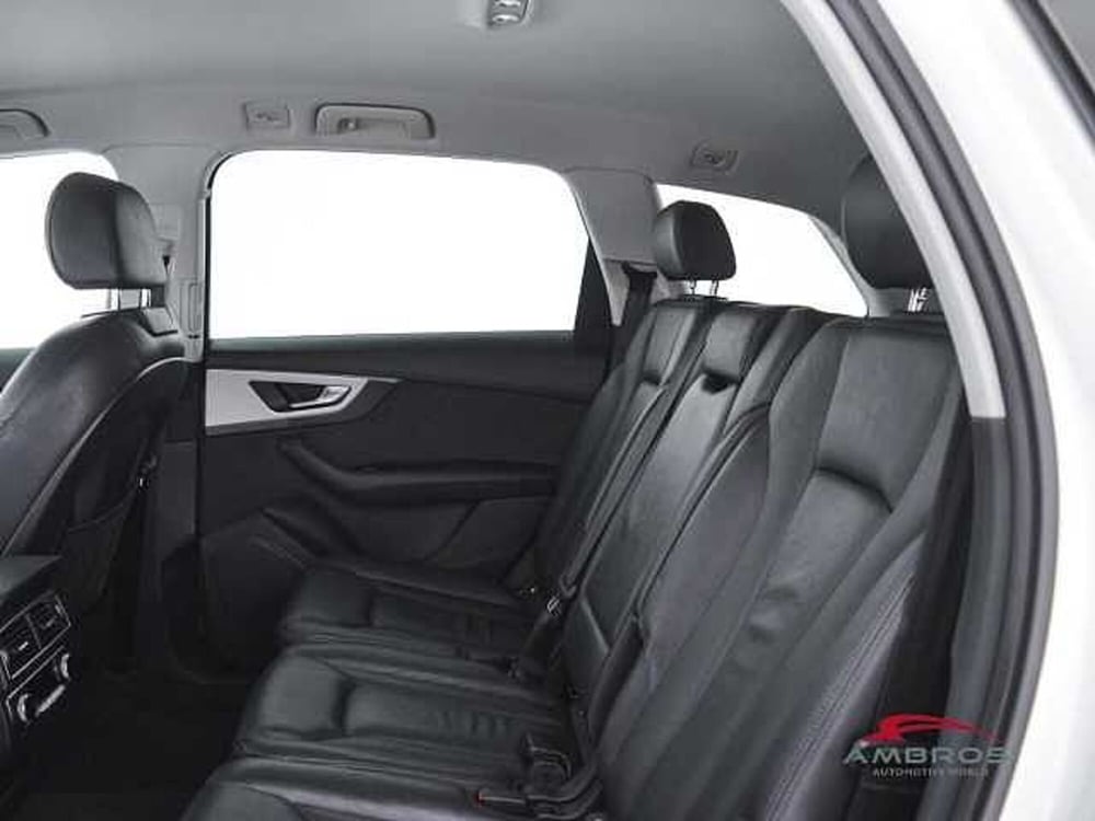 Audi Q7 usata a Viterbo (10)