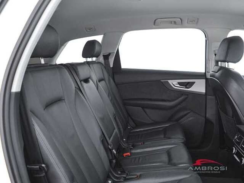 Audi Q7 usata a Viterbo (11)