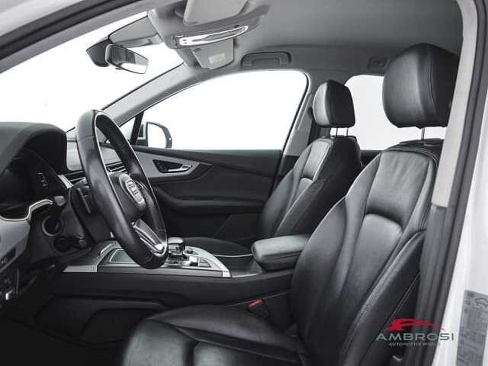 Audi Q7 usata a Viterbo (9)