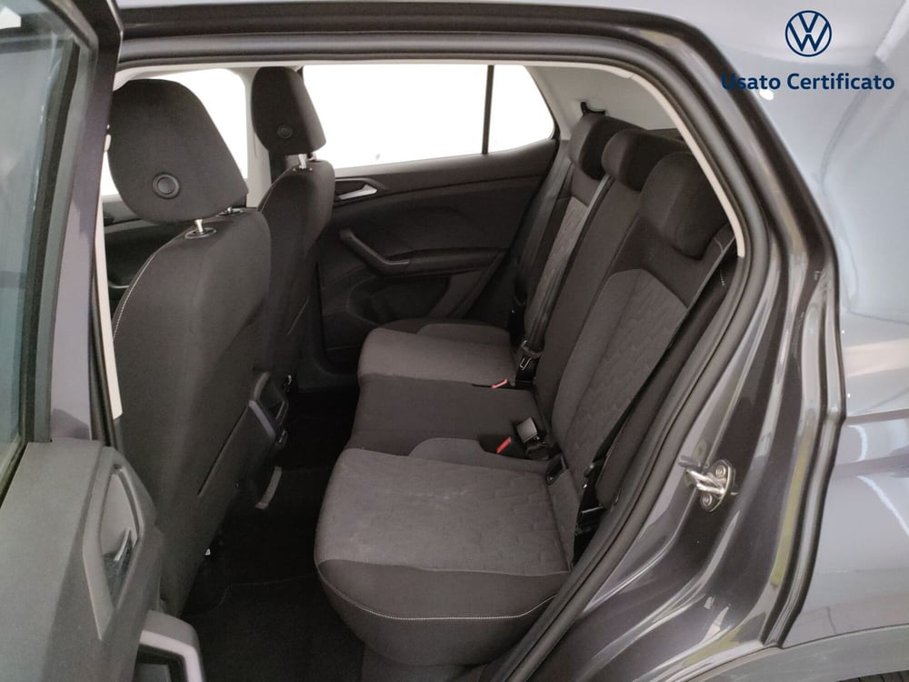 Volkswagen T-Cross usata a Varese (11)