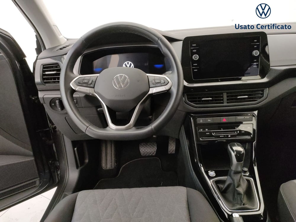 Volkswagen T-Cross usata a Varese (12)