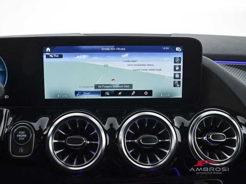 Mercedes-Benz GLA SUV usata a Viterbo (14)