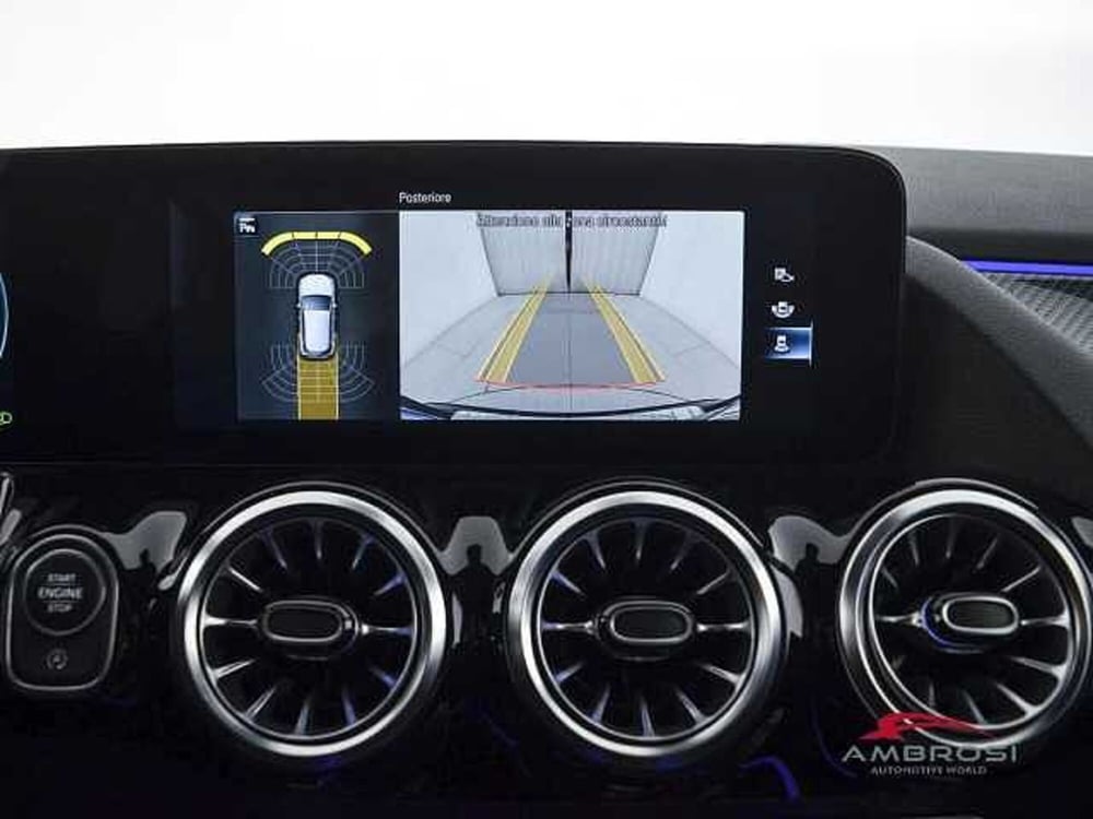 Mercedes-Benz GLA SUV usata a Viterbo (18)