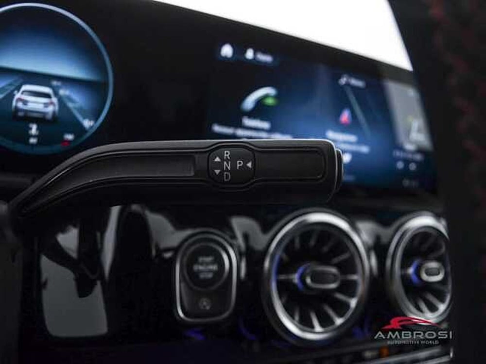 Mercedes-Benz GLA SUV usata a Viterbo (20)
