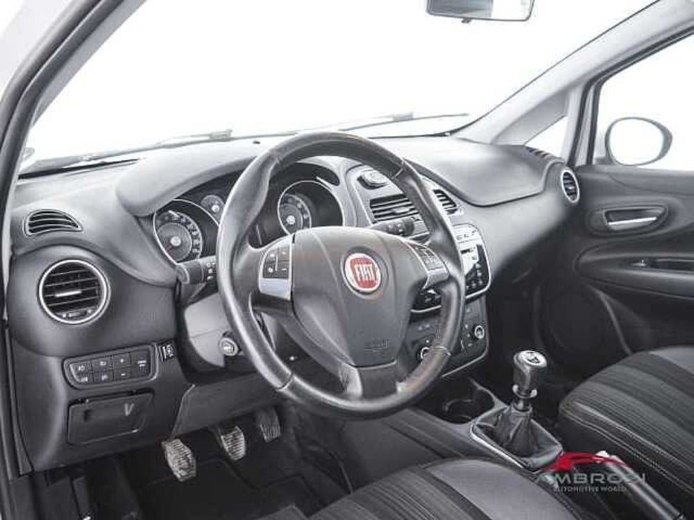 Fiat Punto Evo usata a Viterbo (8)