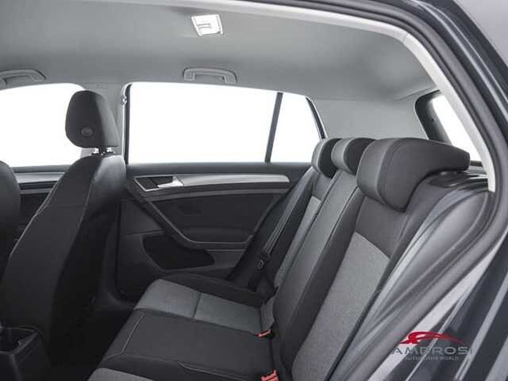 Volkswagen Golf usata a Viterbo (10)