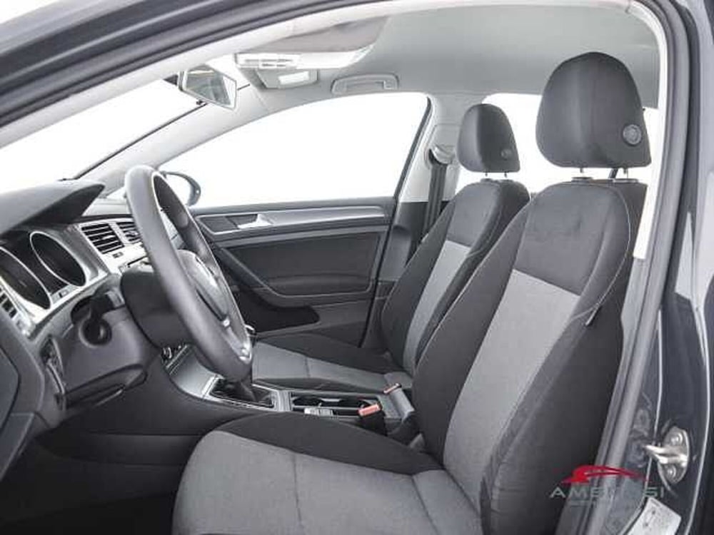 Volkswagen Golf usata a Viterbo (9)