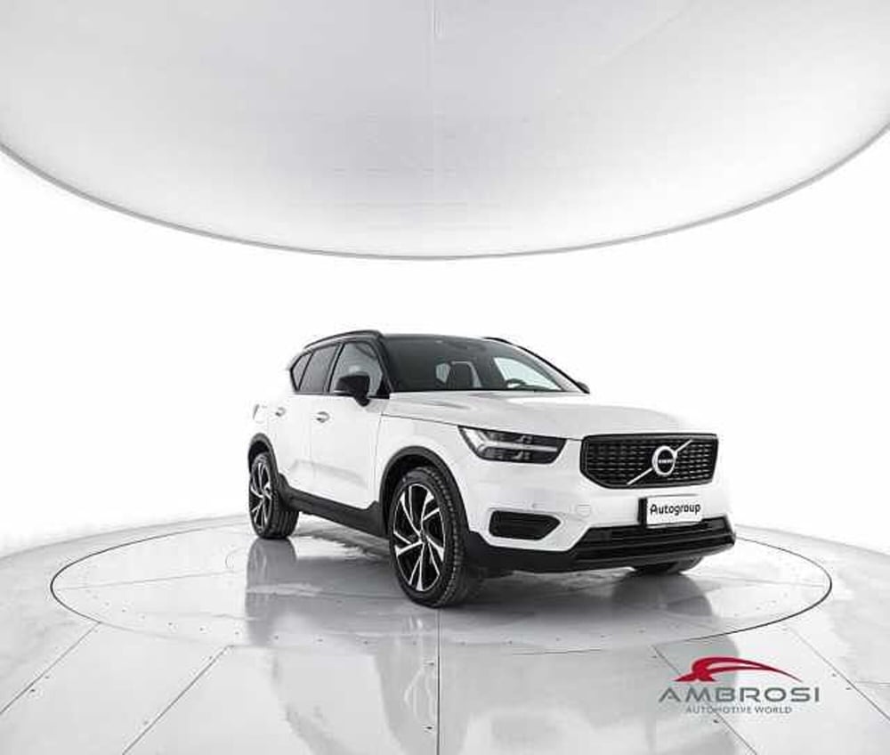 Volvo XC40 usata a Viterbo (2)