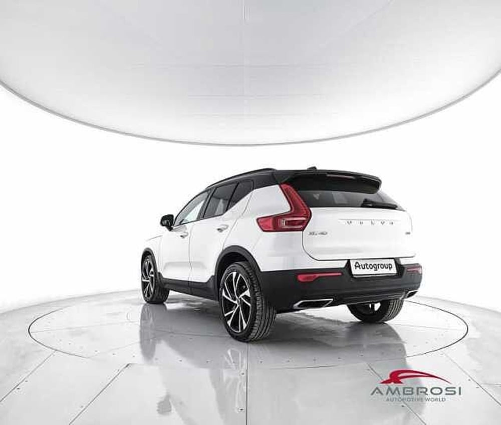 Volvo XC40 usata a Viterbo (4)