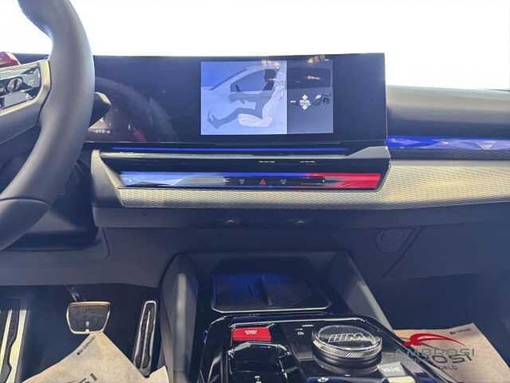 BMW Serie 5 nuova a Viterbo (17)