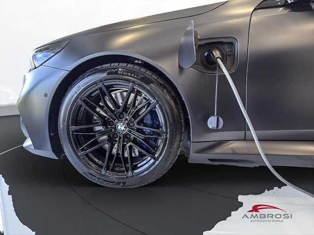 BMW Serie 5 nuova a Viterbo (19)
