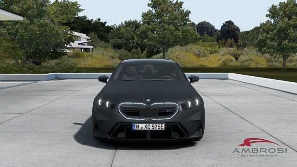 BMW Serie 5 nuova a Viterbo (4)