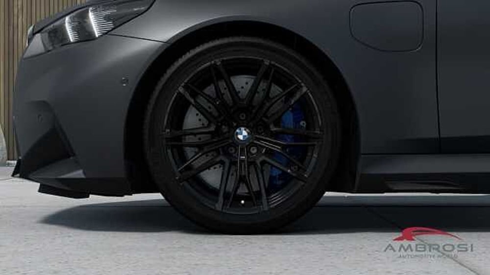 BMW Serie 5 nuova a Viterbo (8)