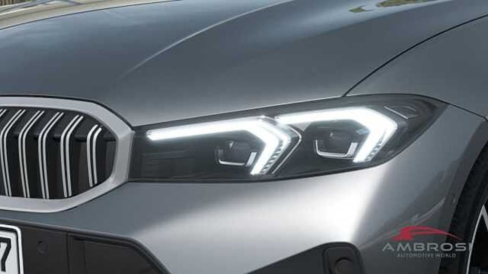 BMW Serie 3 Touring nuova a Viterbo (6)