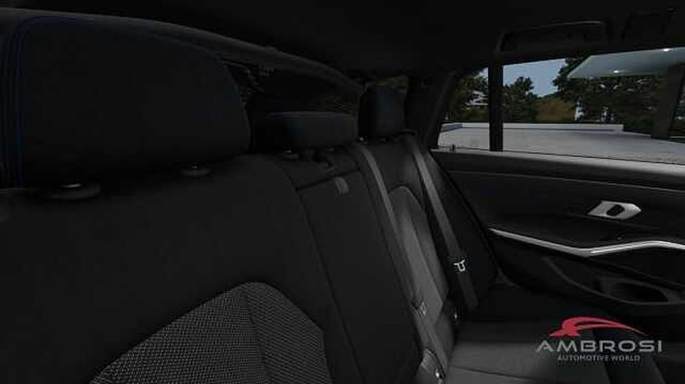BMW Serie 3 Touring nuova a Viterbo (13)