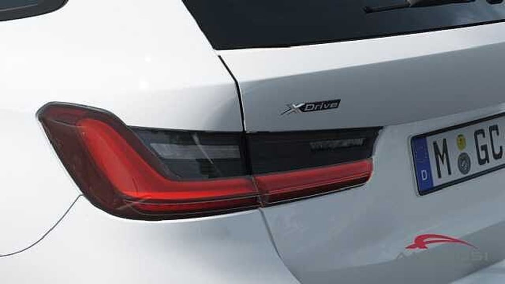 BMW Serie 3 Touring nuova a Viterbo (7)