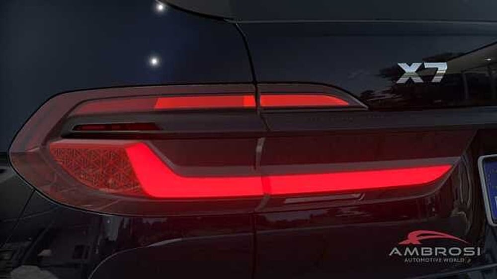 BMW X7 nuova a Viterbo (7)