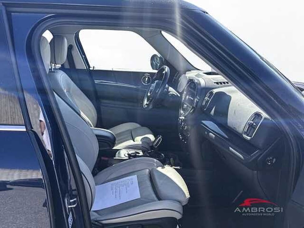 MINI Mini Countryman usata a Viterbo (11)