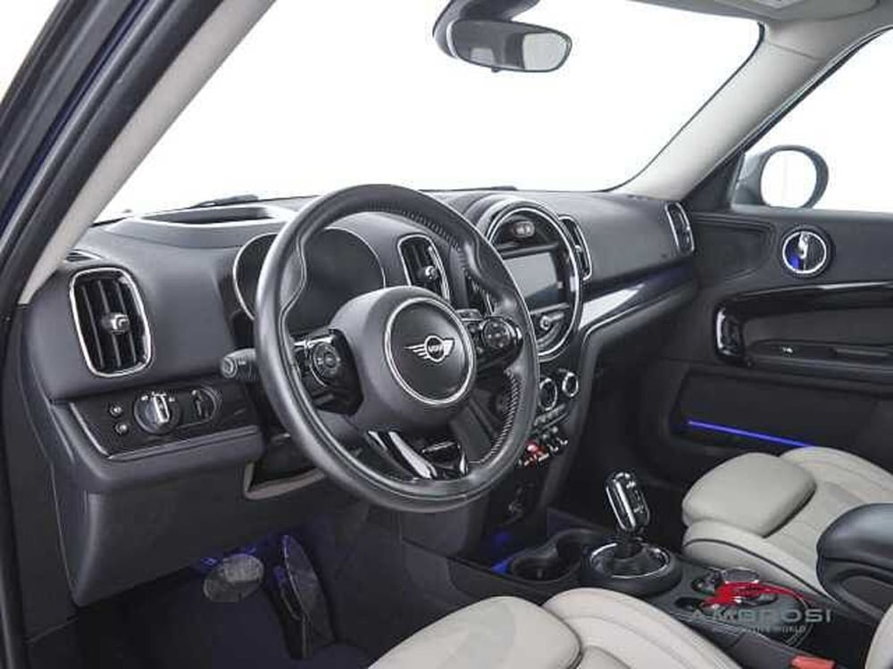 MINI Mini Countryman usata a Viterbo (8)