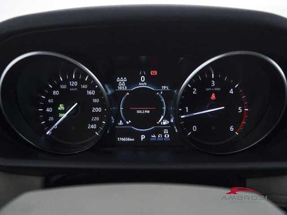 Land Rover Discovery Sport usata a Viterbo (13)