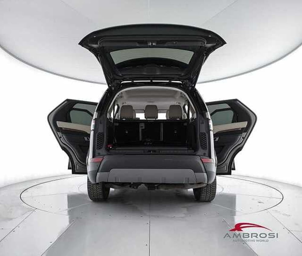 Land Rover Discovery Sport usata a Viterbo (7)