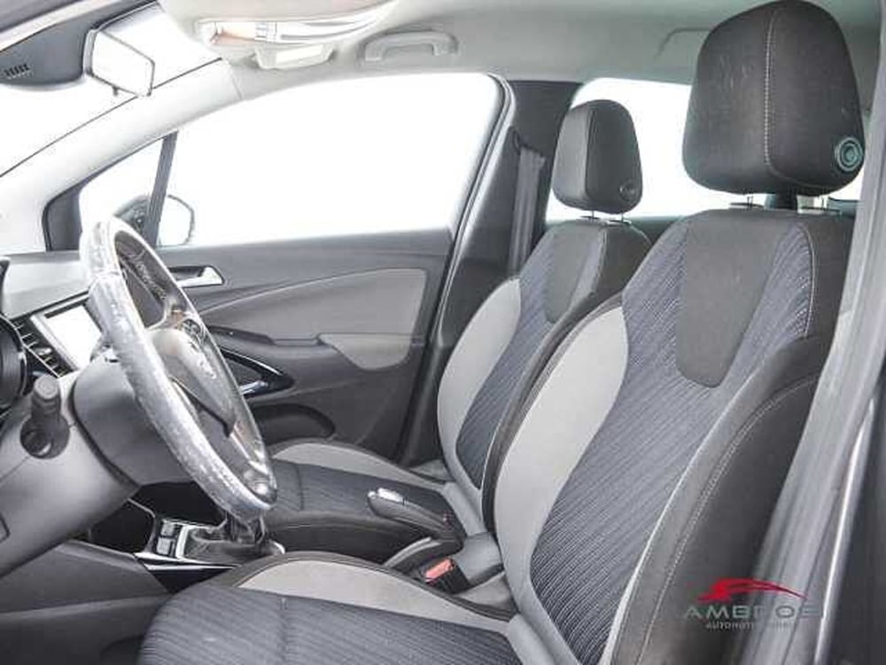 Opel Crossland X usata a Viterbo (9)