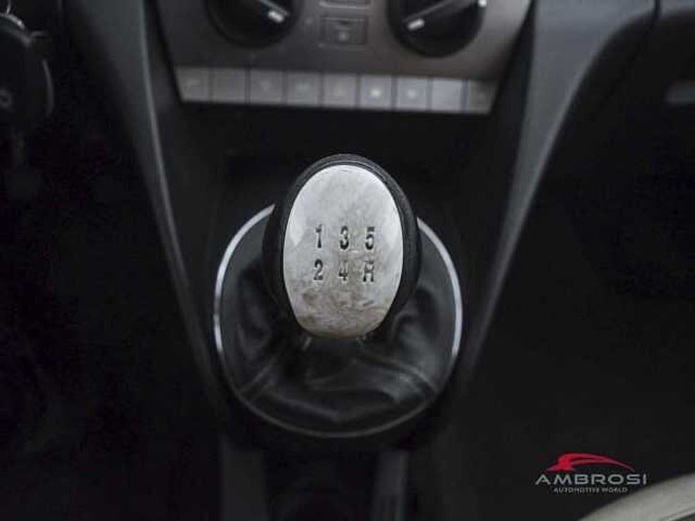 Lancia Ypsilon usata a Viterbo (18)