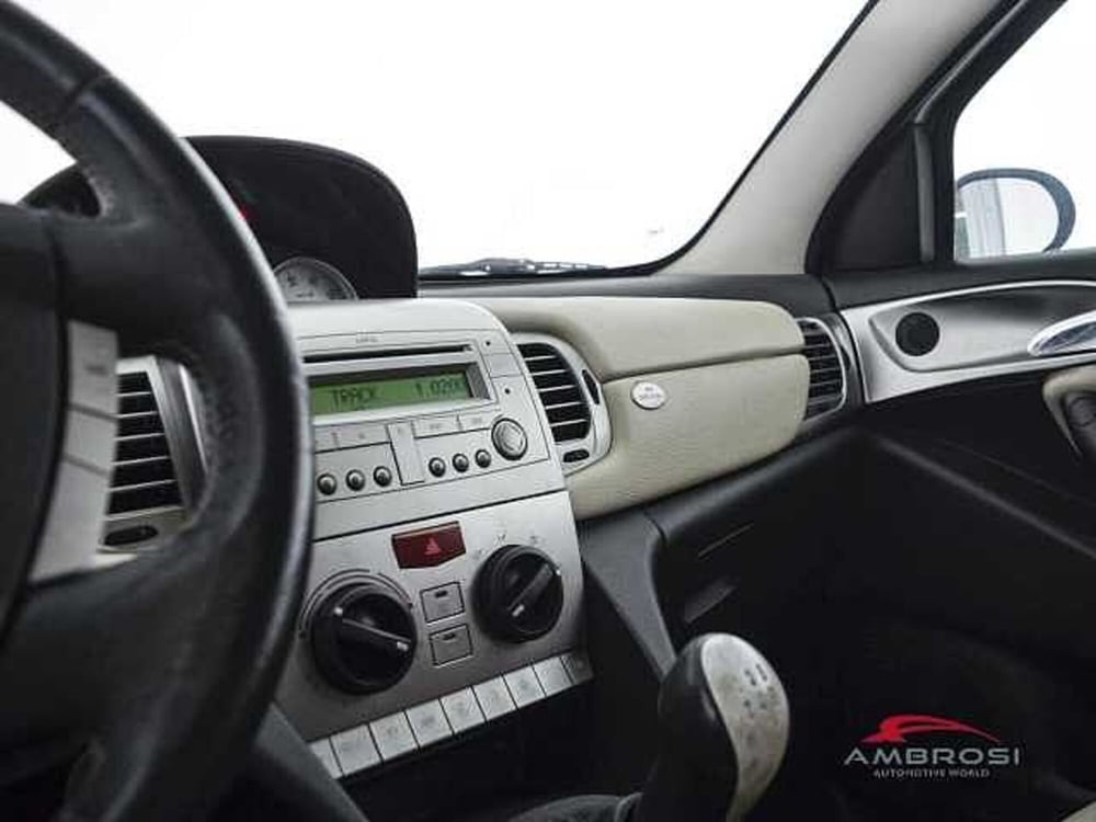 Lancia Ypsilon usata a Viterbo (19)