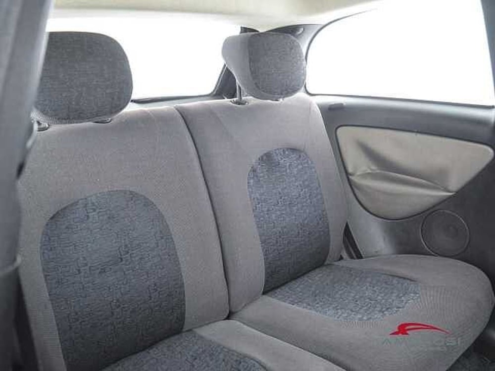 Lancia Ypsilon usata a Viterbo (11)