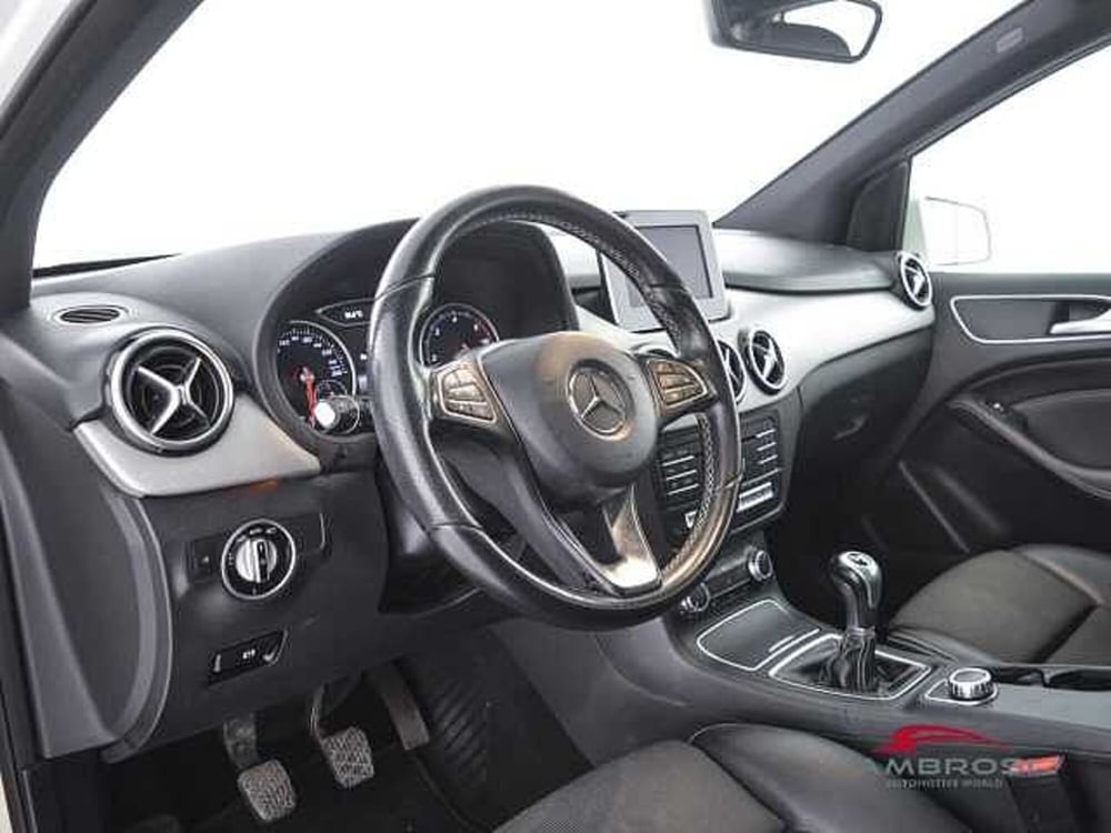Mercedes-Benz Classe B usata a Viterbo (8)