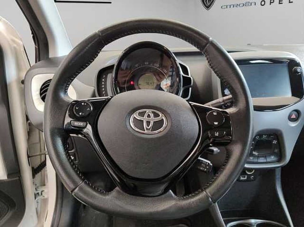 Toyota Aygo usata a Vibo Valentia (11)