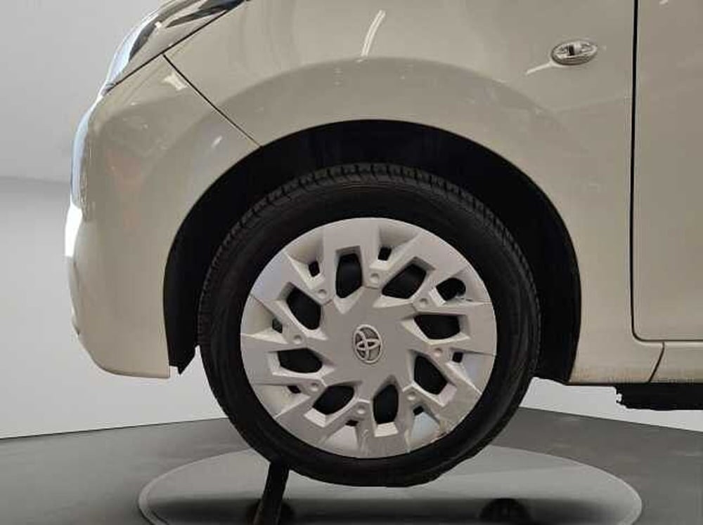 Toyota Aygo usata a Vibo Valentia (16)