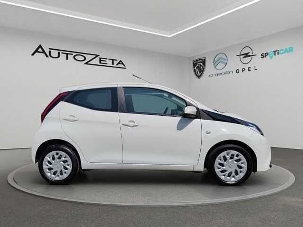 Toyota Aygo usata a Vibo Valentia (4)