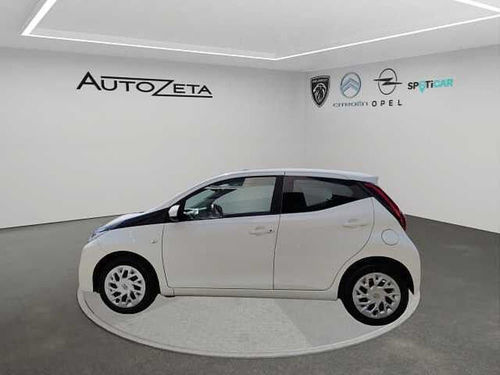 Toyota Aygo usata a Vibo Valentia (8)
