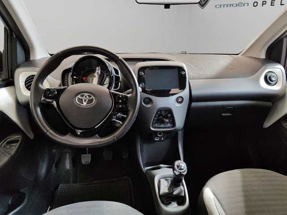 Toyota Aygo usata a Vibo Valentia (9)
