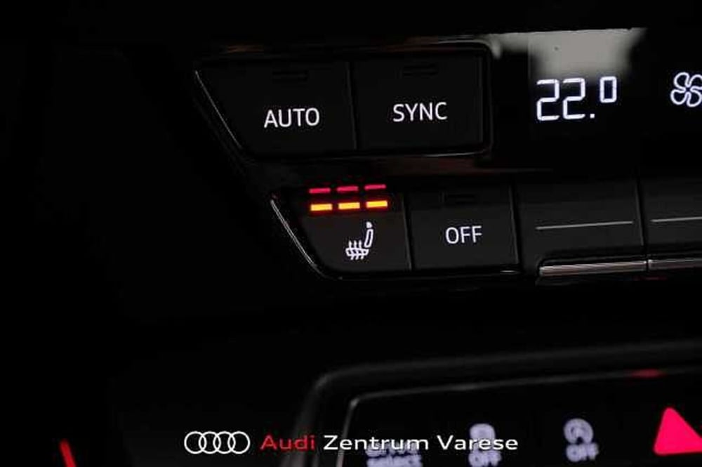 Audi S3 Sportback usata a Varese (14)