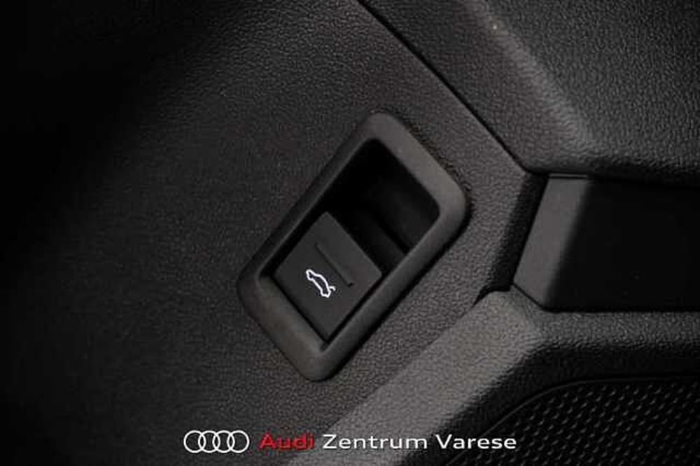 Audi S3 Sportback usata a Varese (16)