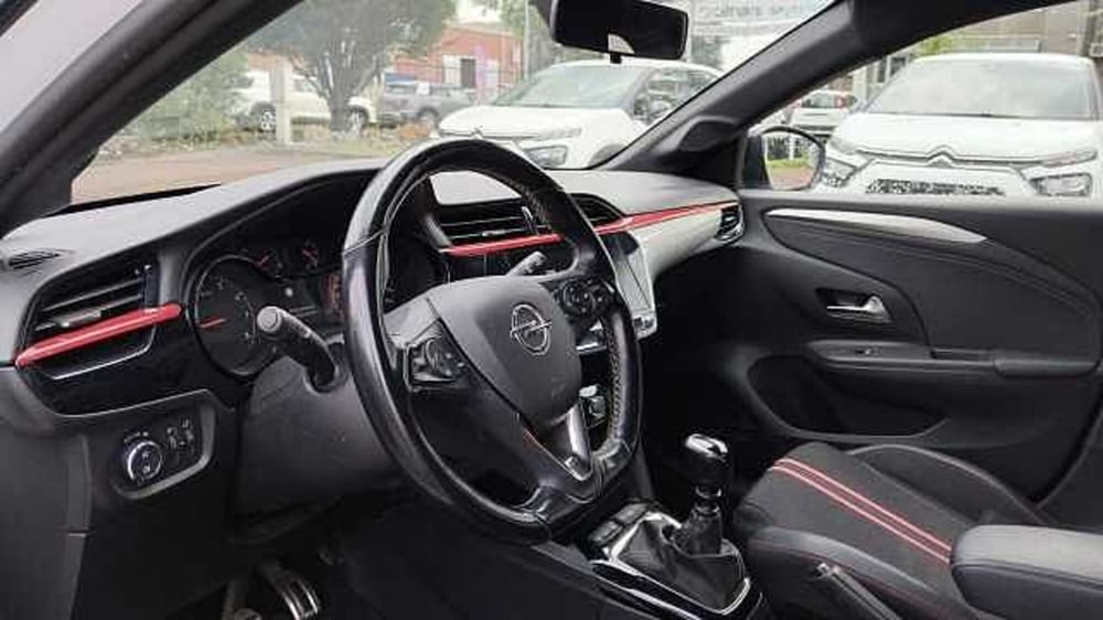 Opel Corsa usata a Milano (10)