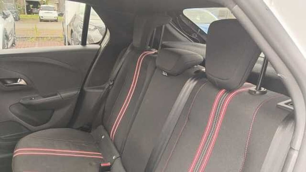 Opel Corsa usata a Milano (11)