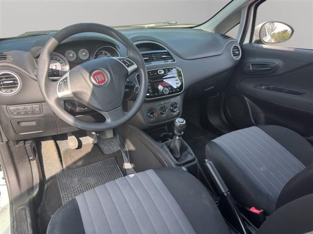 Fiat Punto usata a Macerata (12)