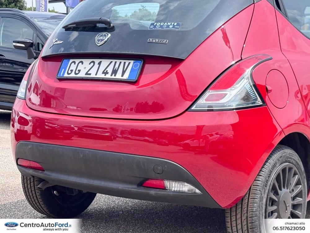 Lancia Ypsilon usata a Roma (17)