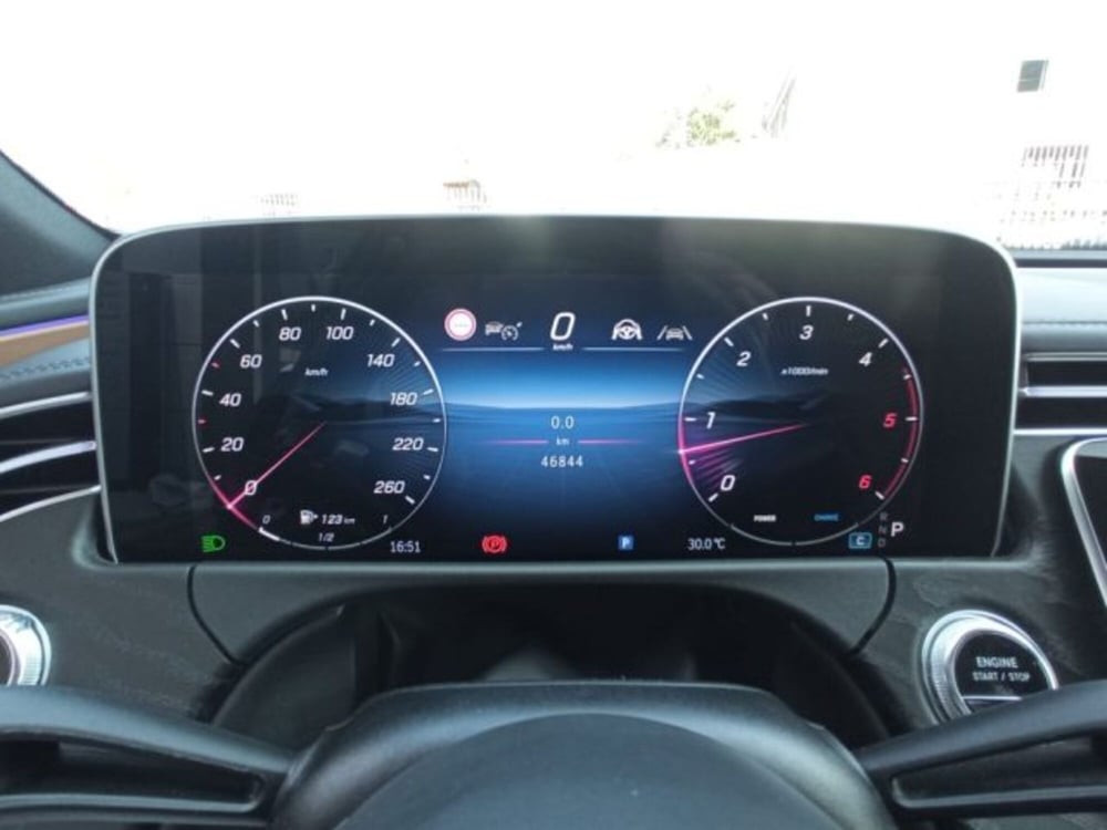 Mercedes-Benz Classe E usata a Potenza (17)