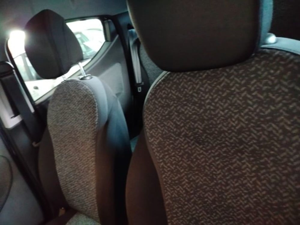 Lancia Ypsilon usata a Forlì-Cesena (10)