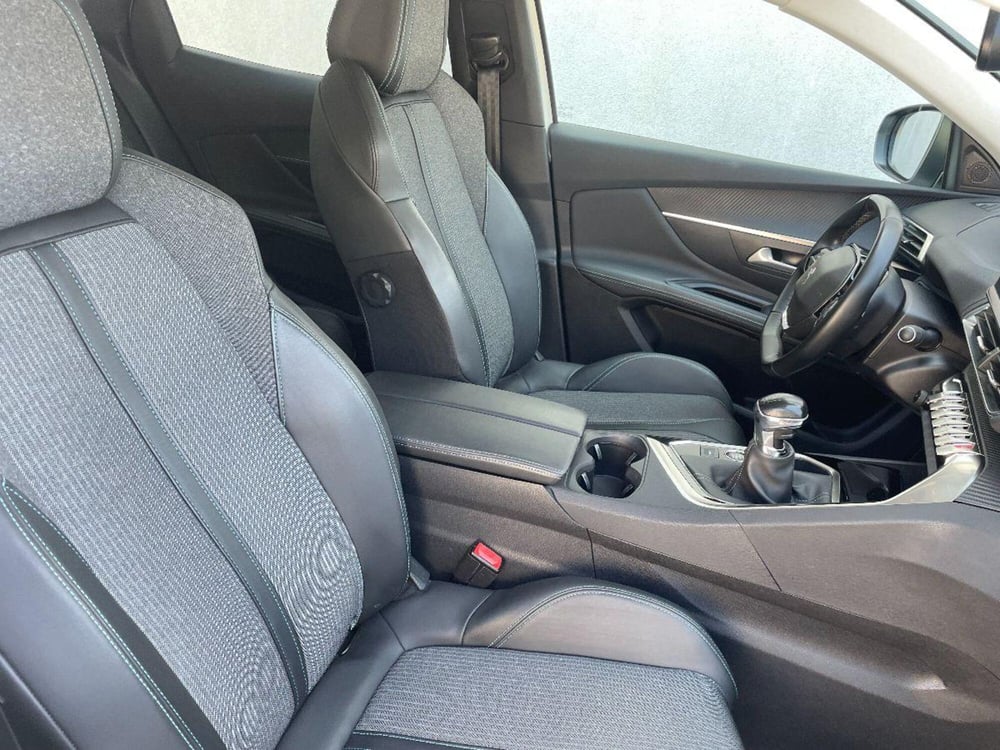 Peugeot 3008 usata a Lecce (19)