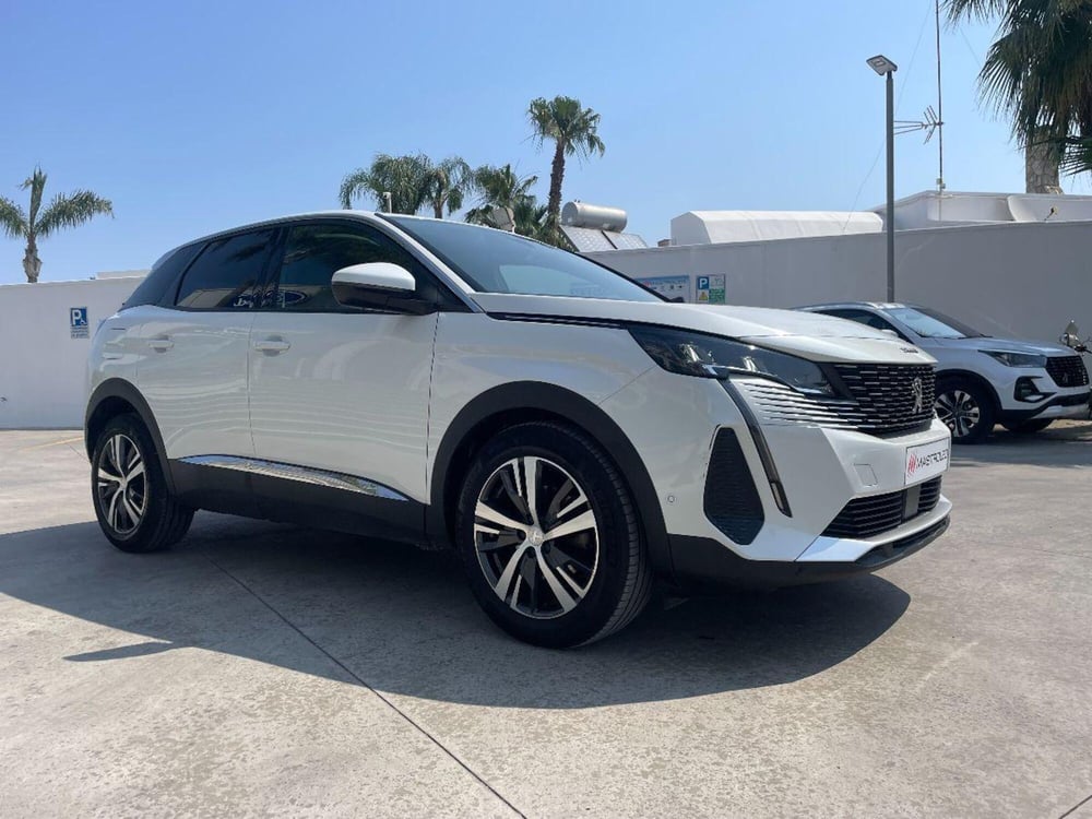Peugeot 3008 usata a Lecce (9)
