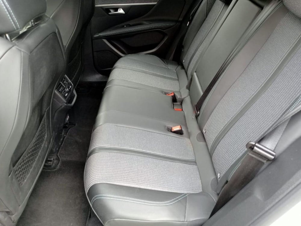 Peugeot 3008 usata a Como (11)
