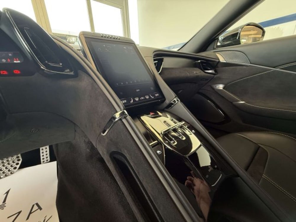 Ferrari Roma Spider usata a Torino (10)